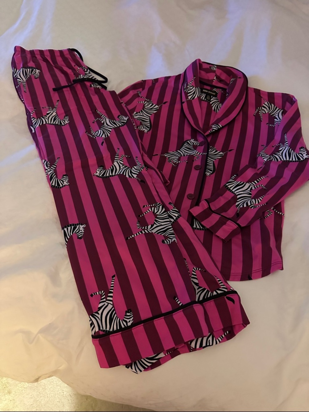 Women's Pink Zebra Stripe Button-Front Pajama Set
